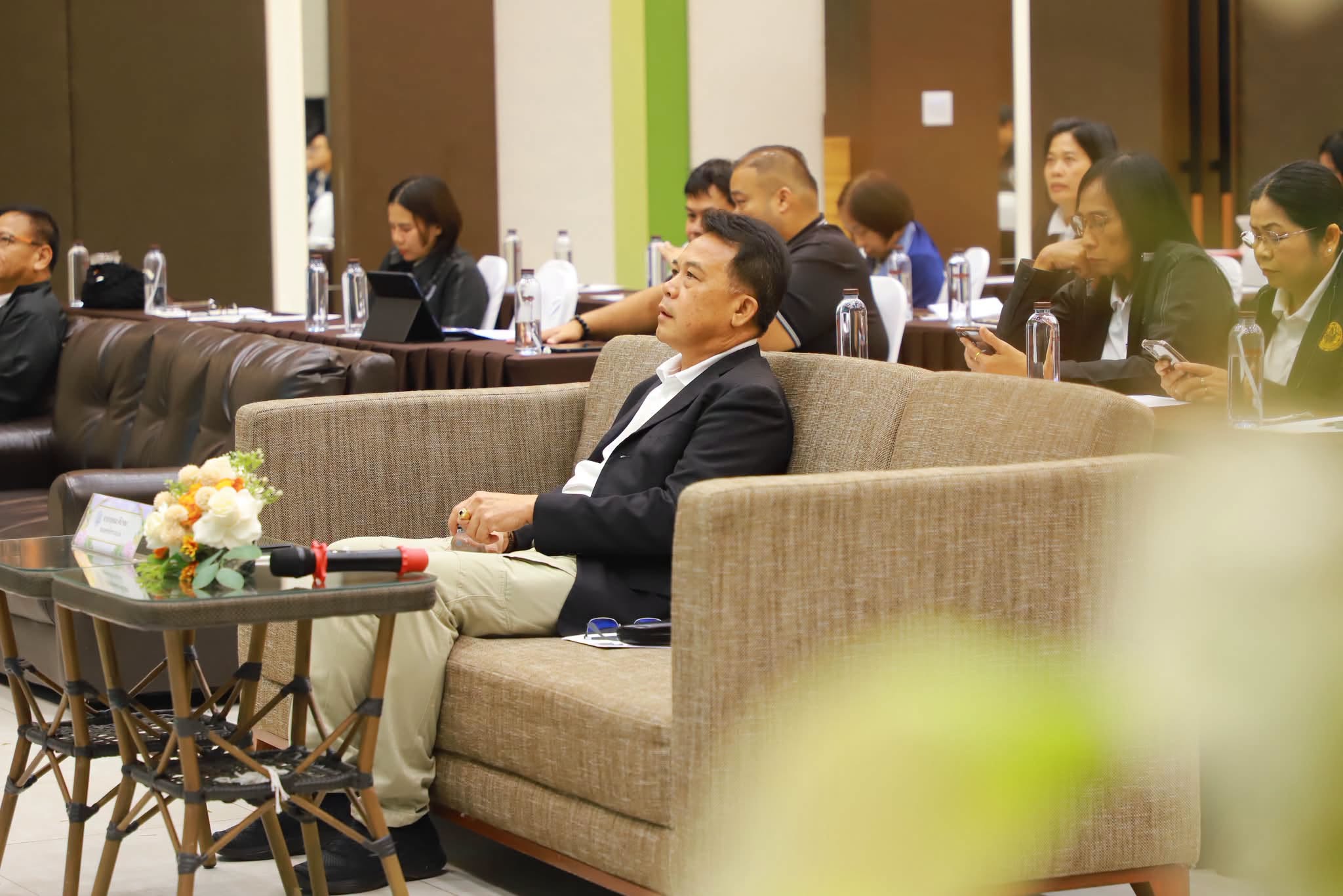 title - รองเลขาธิการ ส.ป.ก. ปิดโครงการสัมมนาฯ เดินหน้ายกระดับงานจัดที่ดิน-กองทุนฯ มุ่งเป้าขับเคลื่อนการดำเนินงานปี 2570